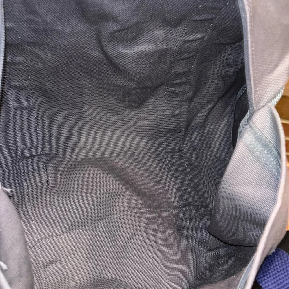 Birddogs grey crossbody duffle bag 18”x 10”x 10” excellent condition